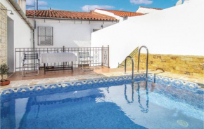 Amazing Home In Villaviciosa De Cordoba With Wifi
